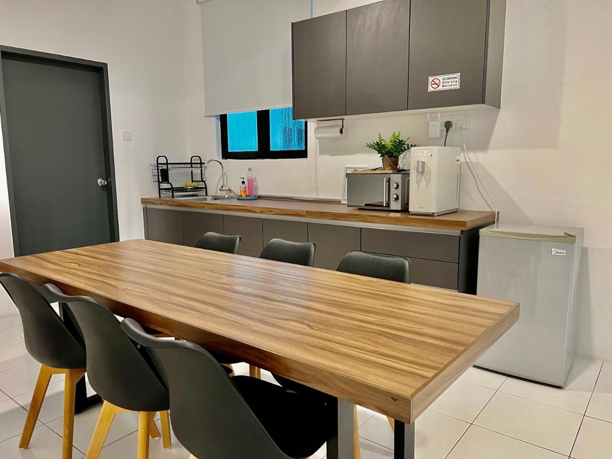 Padiviu Family At Imperio Professional Suite, Apartment Alor Setar